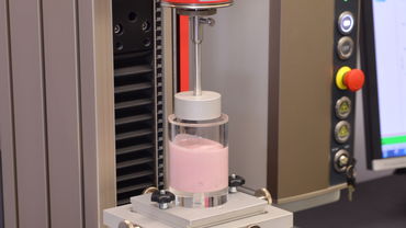 粘度测量 – 反向挤压工装，例如使用酸奶